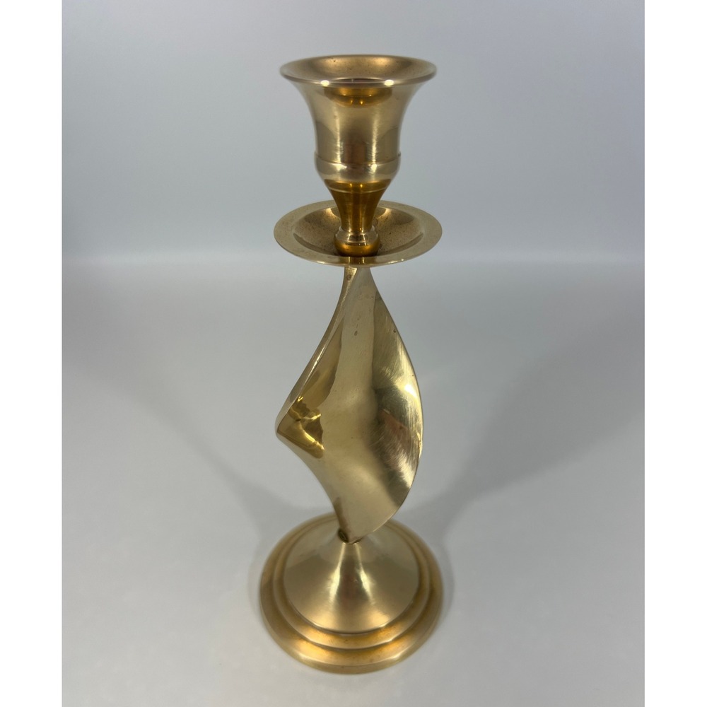 Vintage Solid Brass Spiral Twist Candlestick Holder Modernist Ribbon Gold 7 3/4"